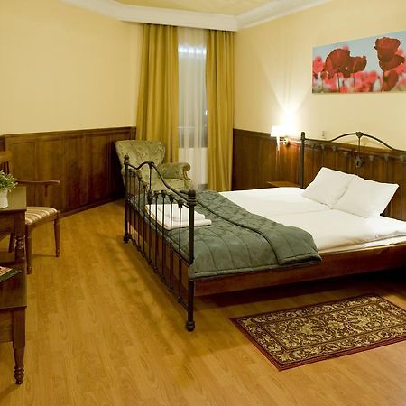 Hotel Kresowianka Bydgoszcz Exterior photo