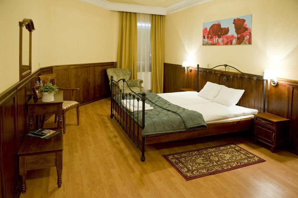 Hotel Kresowianka Bydgoszcz Exterior photo