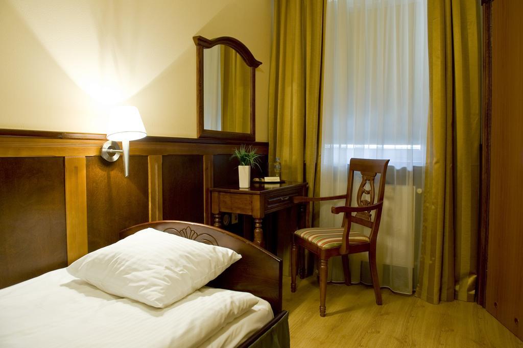 Hotel Kresowianka Bydgoszcz Exterior photo